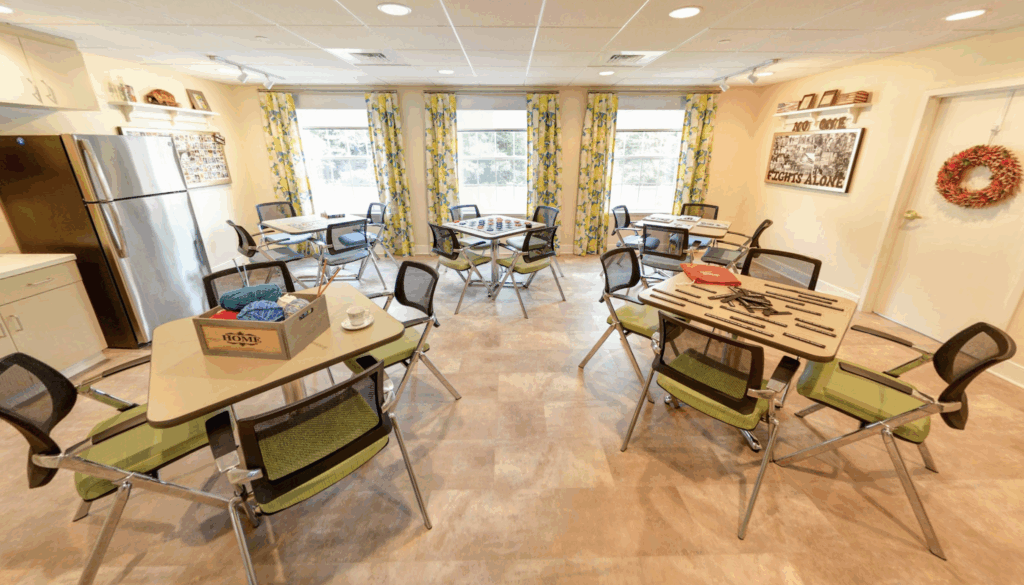 7 Photo Briarcliff Manor Studio 1