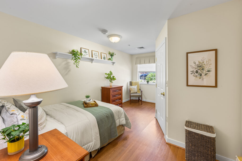 020 HV Model Suite Bedrooom 2 044