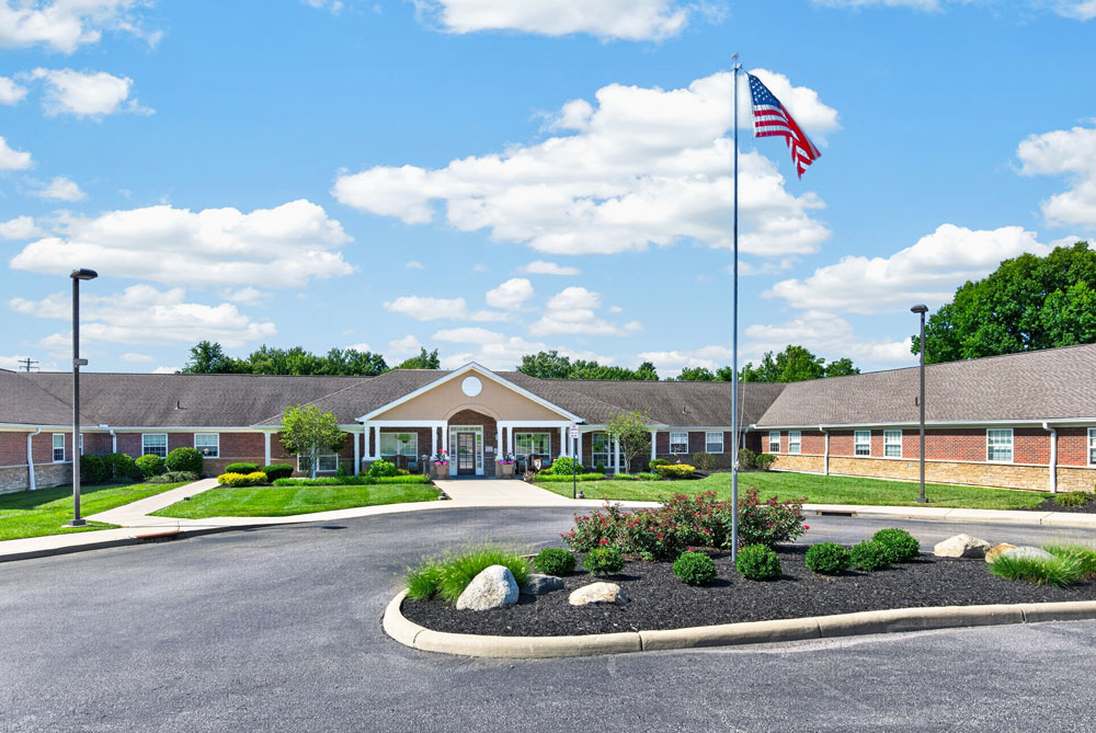 004 Bridgetown Exterior with round driveway 6127 edited