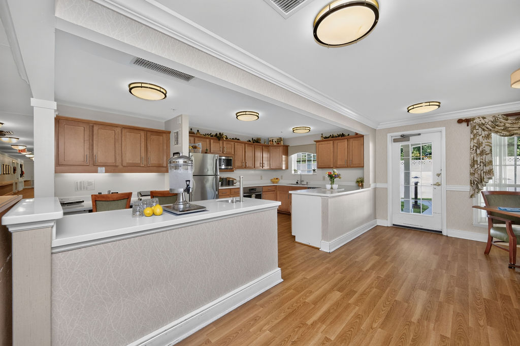 015 Bridgetown Kitchenette off dining room